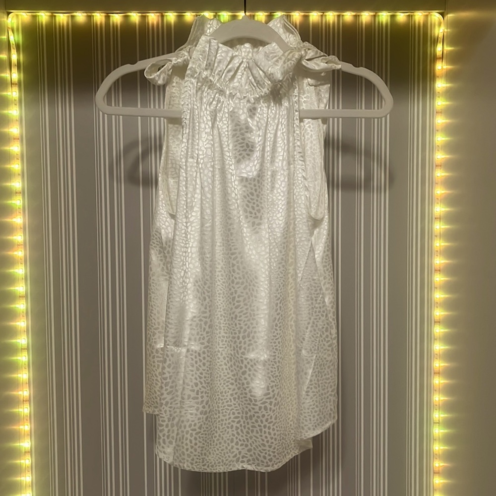 White Sleevless Satin Glamaker Blouse